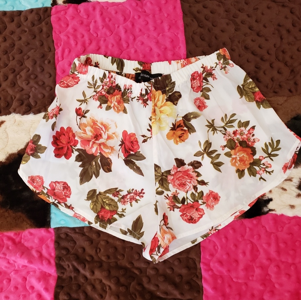 Floral shorts